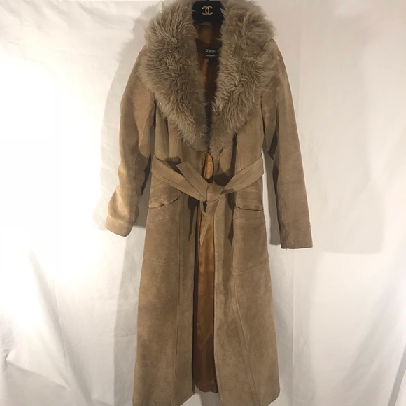 Vintage Full Length Coat with Fur Collar - Picture 2 of 8